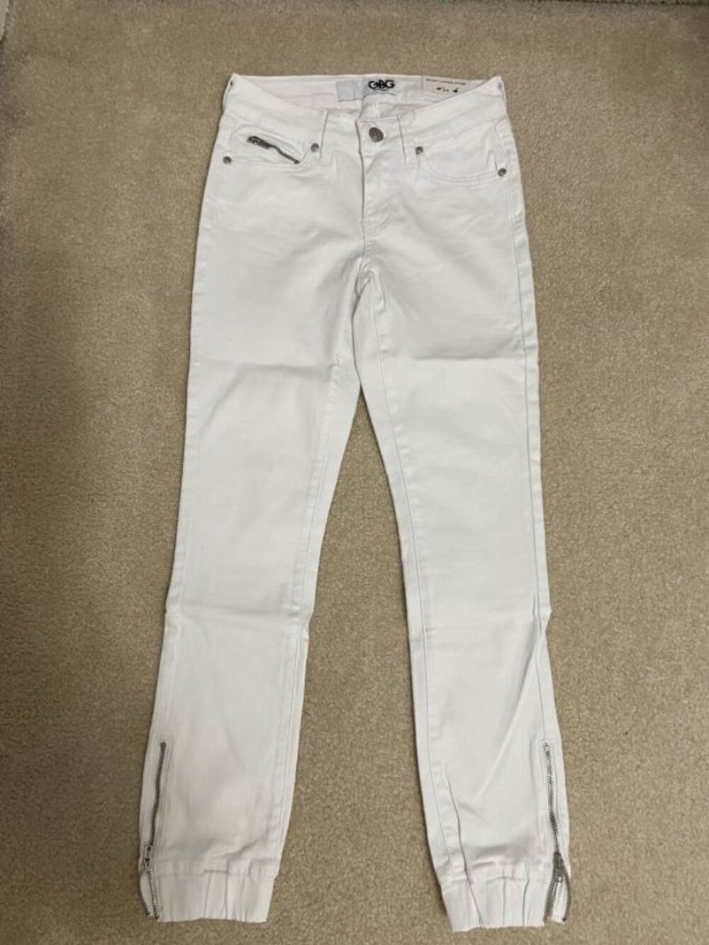 G by Guess Beckett White Zip Ankle Jogger Jeans 24 NWT